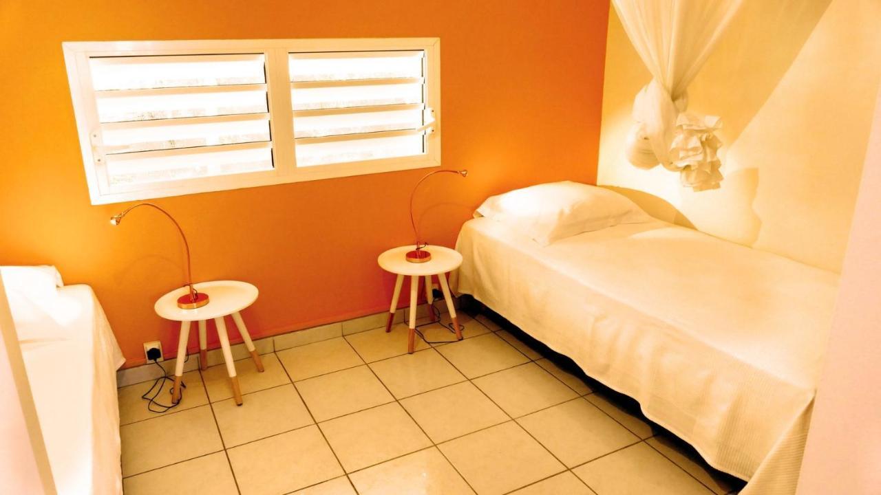 Duplex 4 Personnes Chambre Vue Mer Residence O Coeur De Deshaies Kültér fotó